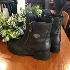 Women’s Harley Davidson boots size 9